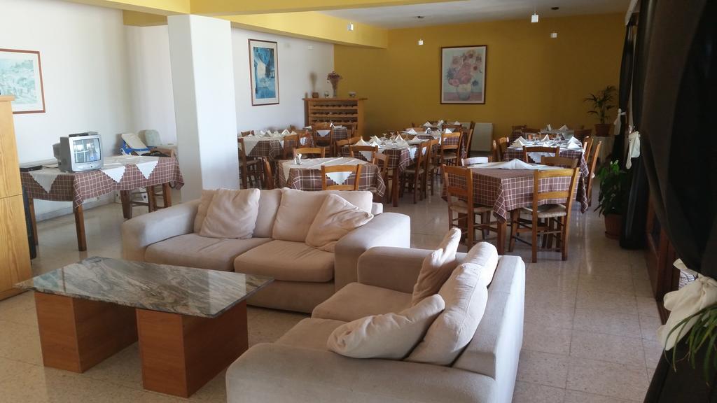 Pissouriana Hotel Apartments Kültér fotó
